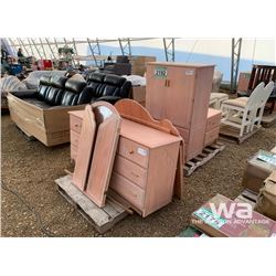SOLID WOOD BEDROOM SET