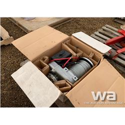 WARN 8274 8,000 LB WINCH