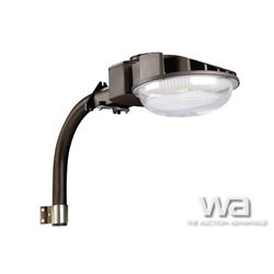 DUSK TO DAWN 18000 LUMEN 16" ARM YARD LIGHT