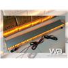 Image 6 : (UNUSED) 15 MODE 55 INCH LED STROBE BAR