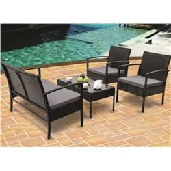 (4) PIECE OUTDOOR PATIO SET