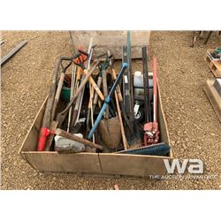 QUANTITY OF HAND TOOLS