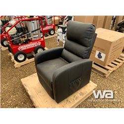 EASY LIFT HEAT & RECLINING MASSAGE CHAIR