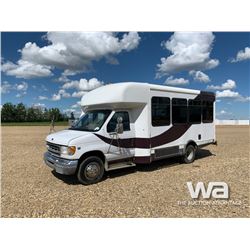 2001 FORD 21 PASSENGER BUS