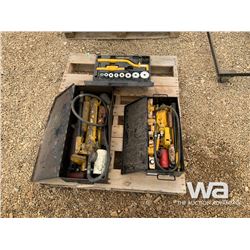 (2) PORT A POWERS & BEARING PULLER
