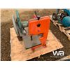 Image 4 : (2) METAL CUTOFF SAWS, BANDSAW
