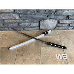 ORNAMENTAL SAMURAI SWORD