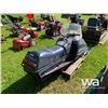 Image 3 : 1980 POLARIS 244 SNOWMOBILE