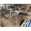 Image 2 : CRAFTSMAN 12" MITRE SAW