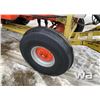Image 13 : CASE 2090 TRACTOR