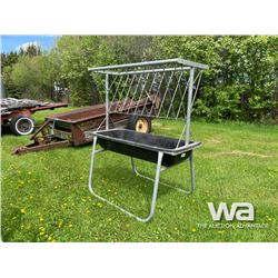 HAY & GRAIN HORSE FEEDER