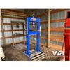 Image 1 : PRINCESS AUTO 30 TON SHOP PRESS