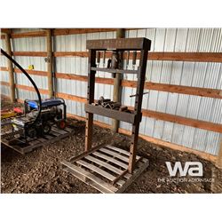 CUSTOM SHOP PRESS