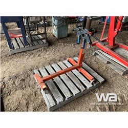 ENGINE STAND