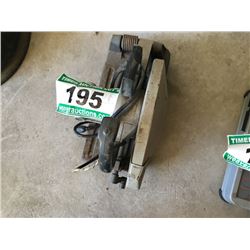 BLACK & DECKER CUT OFF SAW