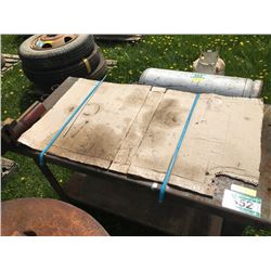 WELDING TABLE & VISE