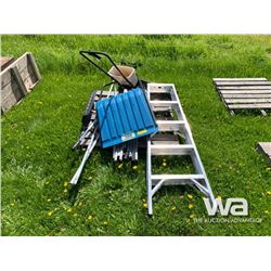 ALUM. LADDER SNOW SHOVEL, SPREADER