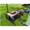 Image 2 : METAL STAND & WOOD STAND