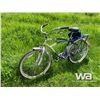 Image 1 : SCHWINN MEN'S BICYCLE