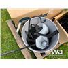 Image 3 : FLOWER POTS & GARDEN LIGHTS