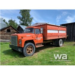 1978 IHC 1700 S/A GRAIN TRUCK