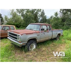 1980 DODGE POWER WAGON E-CAB PICKUP