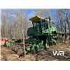 Image 1 : JOHN DEERE TURBO 7700 COMBINE