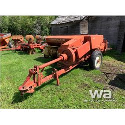 NEW HOLLAND 277 SQUARE BALER