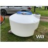 Image 2 : 350 GAL. POLY TANK WITH VALVE & HOSE