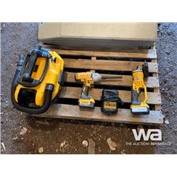 DEWALT  GRINDER, IMPACT & VAC