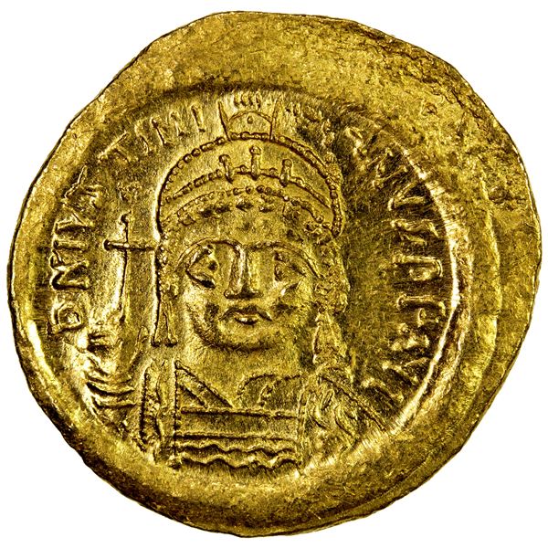 BYZANTINE EMPIRE: Justinian I, 527-565, AV solidus (4.48g), Constantinople, EF