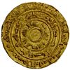 Image 2 : FATIMID: al-Mu'izz, 953-975, AV dinar (4.19g), Misr, AH363, bold VF