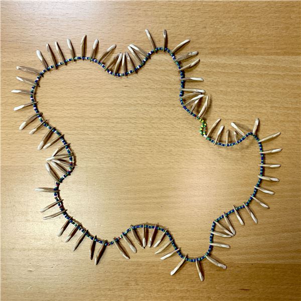 AUSTRALIA: teeth necklace, choice VF