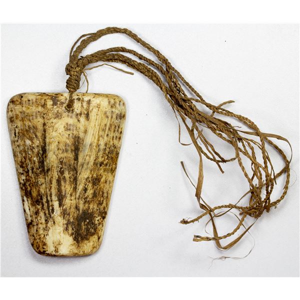 AUSTRALIA: Torres Strait Islands, O shell pendant, VF