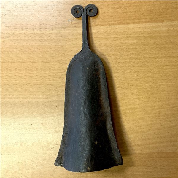 CONGO (DEMOCRATIC REPUBLIC): iron bell (294g), late 19th century, VF-EF
