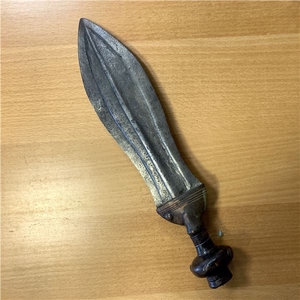 CONGO (DEMOCRATIC REPUBLIC): iron ikula knife (347g), Choice VF