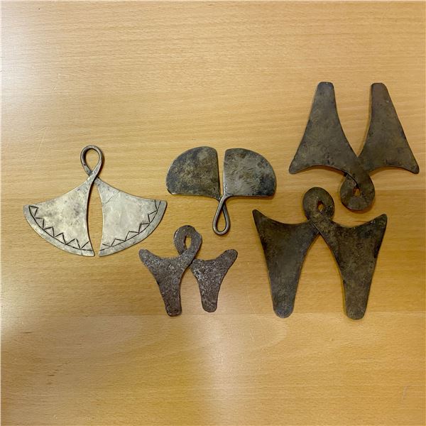 INDONESIA: Sumba, LOT of 5 marangga pendants