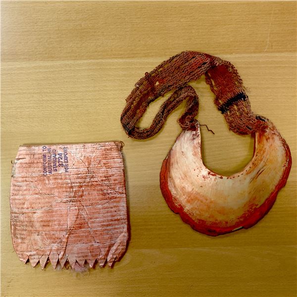 PAPUA NEW GUINEA: kina shell money, VF