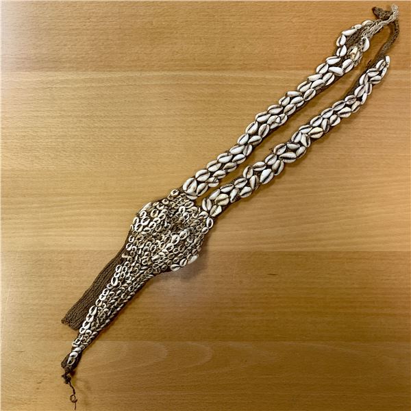 PAPUA NEW GUINEA: nassa shell necklace, VF