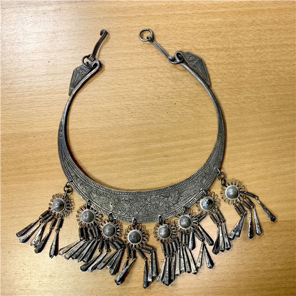 THAILAND: silver neck ring (120g), EF