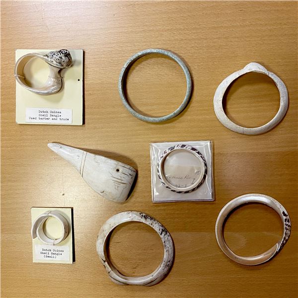 WORLDWIDE: LOT of 8 shell items