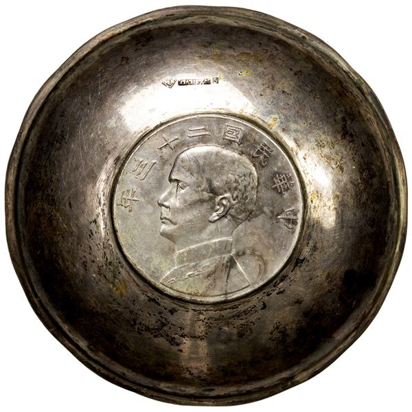 CHINA: Republic, silver tray (62.95g), Choice VF