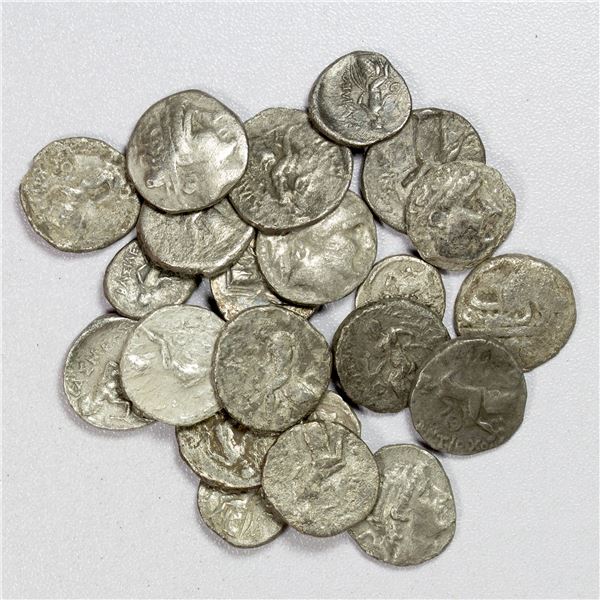 SELEUKID KINGDOM: LOT of 22 silver coins
