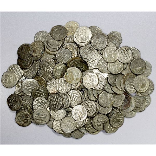 GHAZNAVID: Mahmud, 999-1030, LOT of 178 silver yamini dirhams