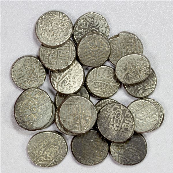 AQ QOYUNLU: Hasan, 1453-1478, LOT of 22 silver tankas