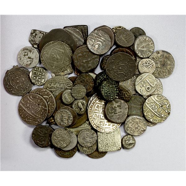 INDIA: LOT of 34 silver and 33 copper coins