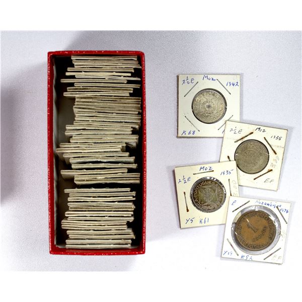 MOZAMBIQUE: LOT of 46 coins