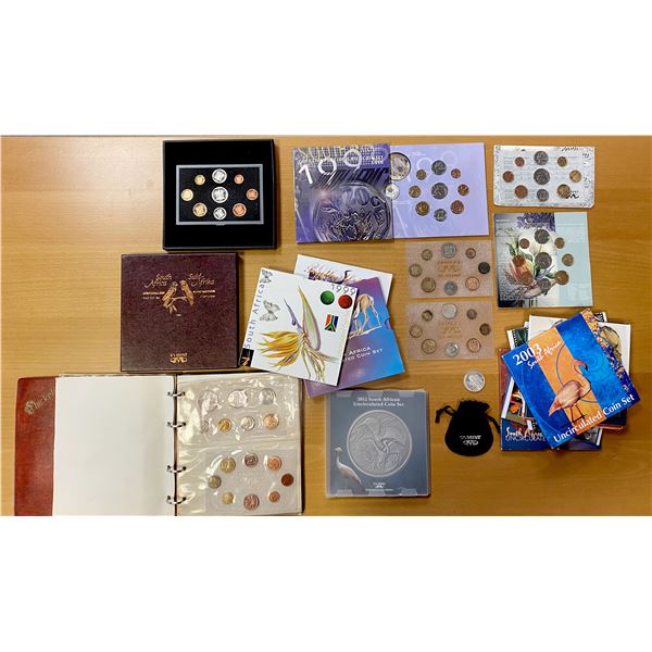 SOUTH AFRICA: LOT of 26 sets & 1 single