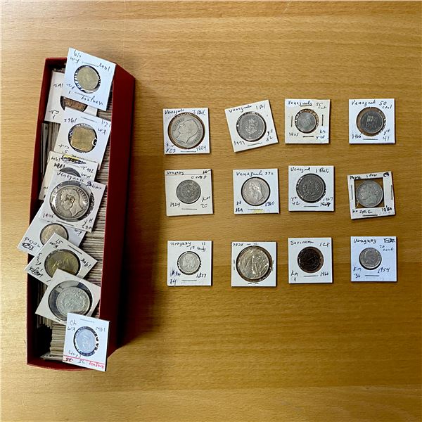 AMERICAS: LOT of 171 coins