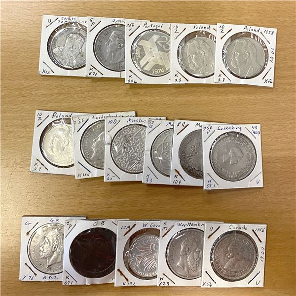 WORLDWIDE: LOT of 16 halfcrown- & crown-sized coins